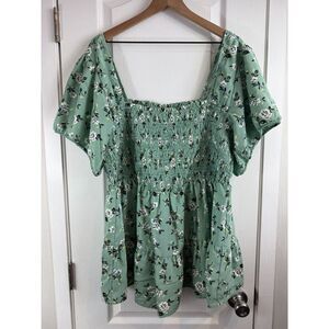 TORRID Women's Green Floral Smocked Top Rayon Polyester Size 3X 22/24